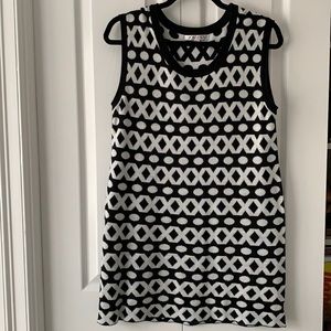 JoyJoy mini sweater dress size m/L great condition